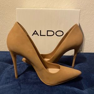 Aldo Heels Tan